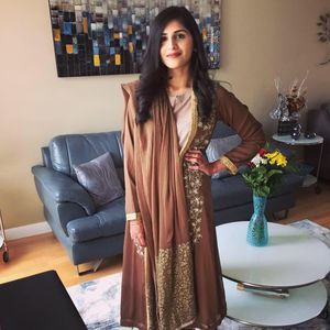 Meet your Posher, Anam